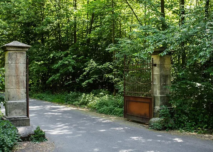 아파트 Thuers Im Busch - Gute Stube - Ab 3 Naechte - Mit Stil In *